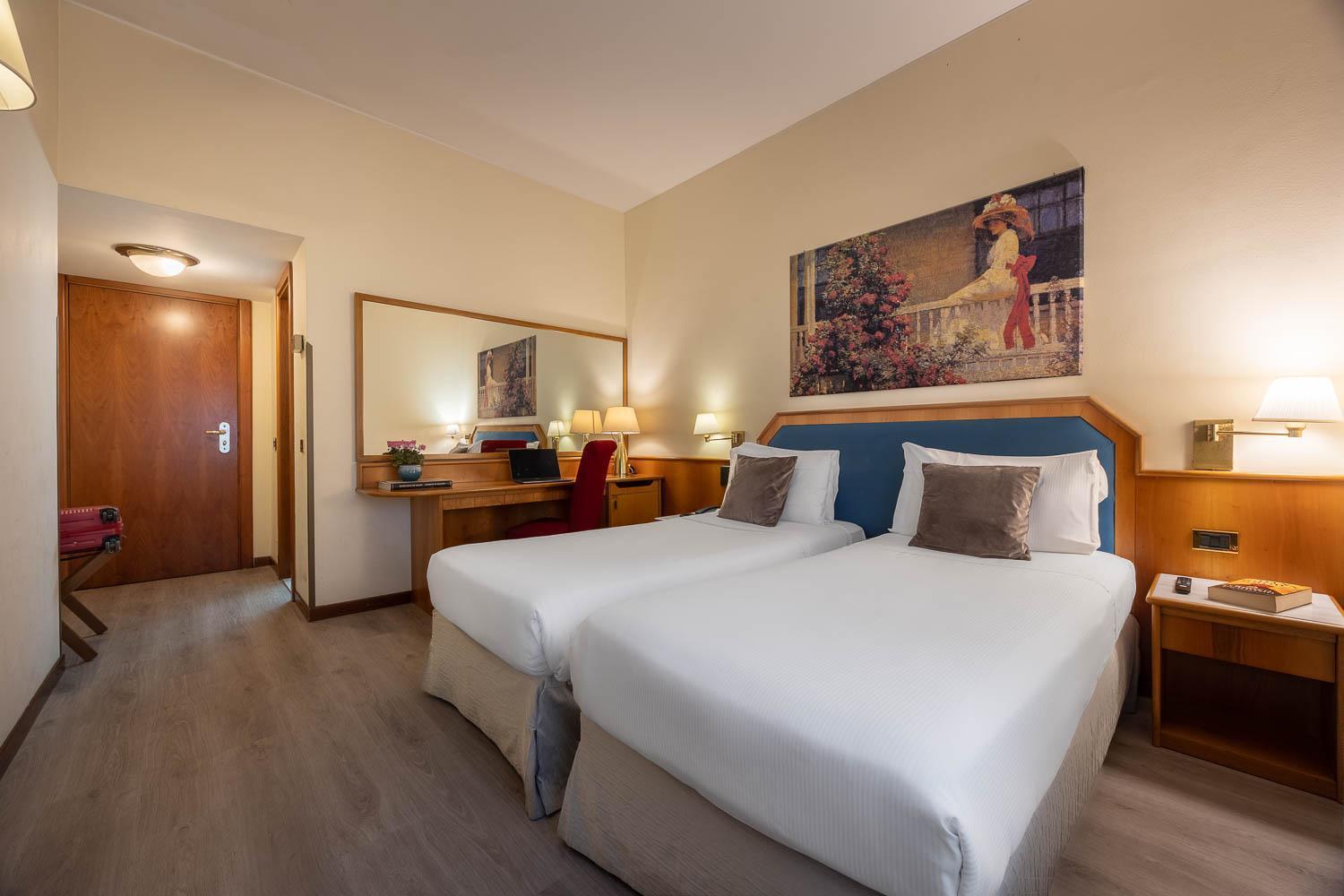 Ih Hotels Milano Eur - Trezzano Sul Naviglio Exterior foto