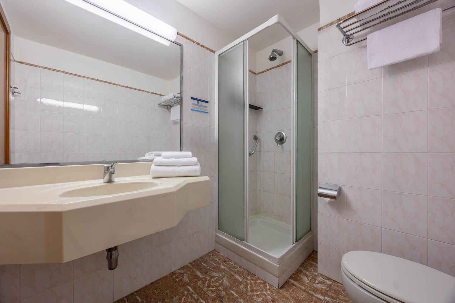 Ih Hotels Milano Eur - Trezzano Sul Naviglio Exterior foto