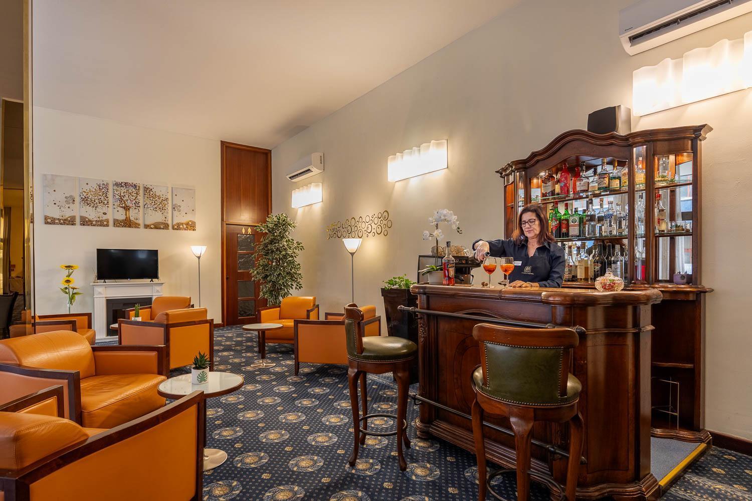 Ih Hotels Milano Eur - Trezzano Sul Naviglio Exterior foto